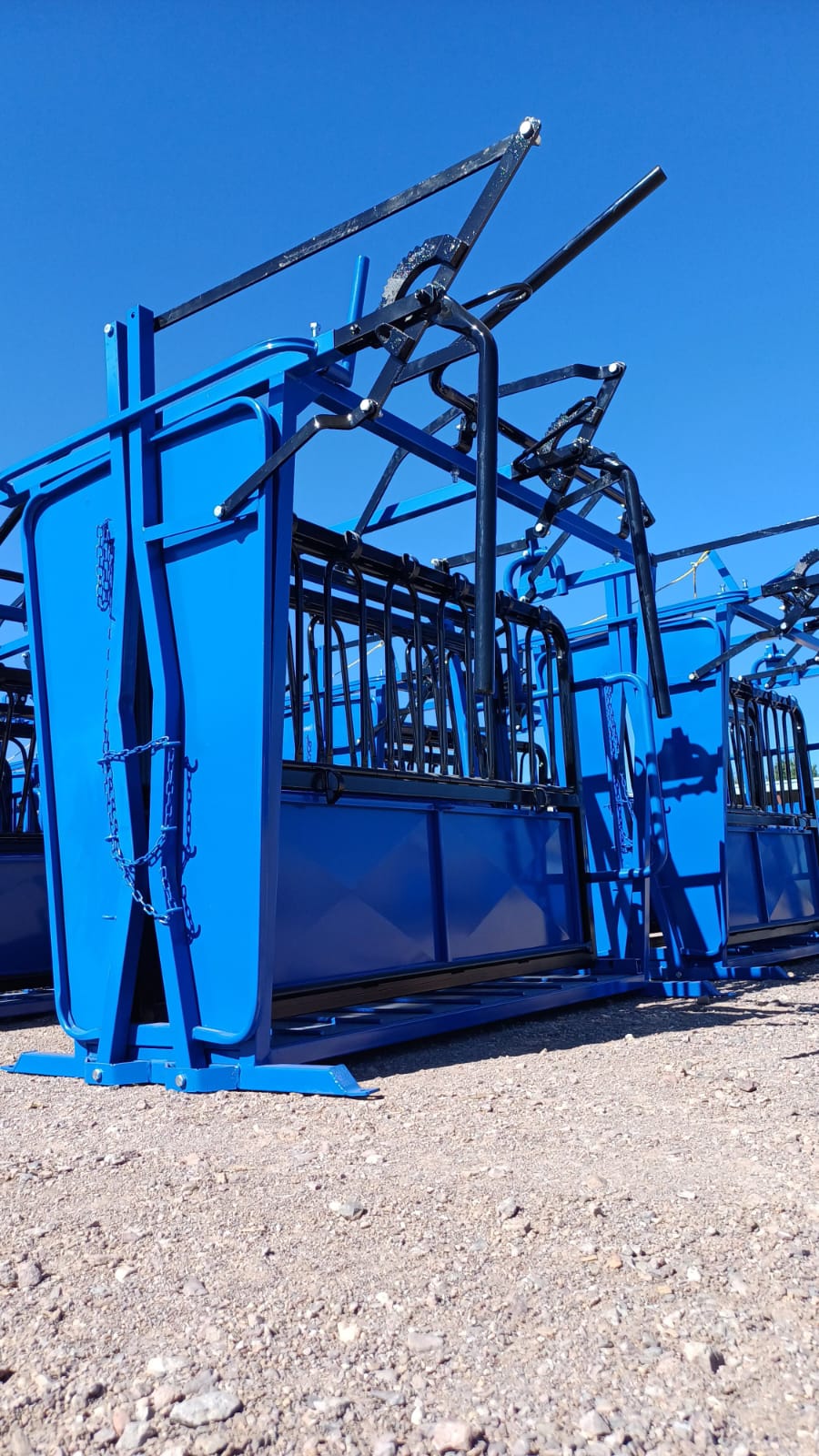 Economic Manual Chute thumbnail 5