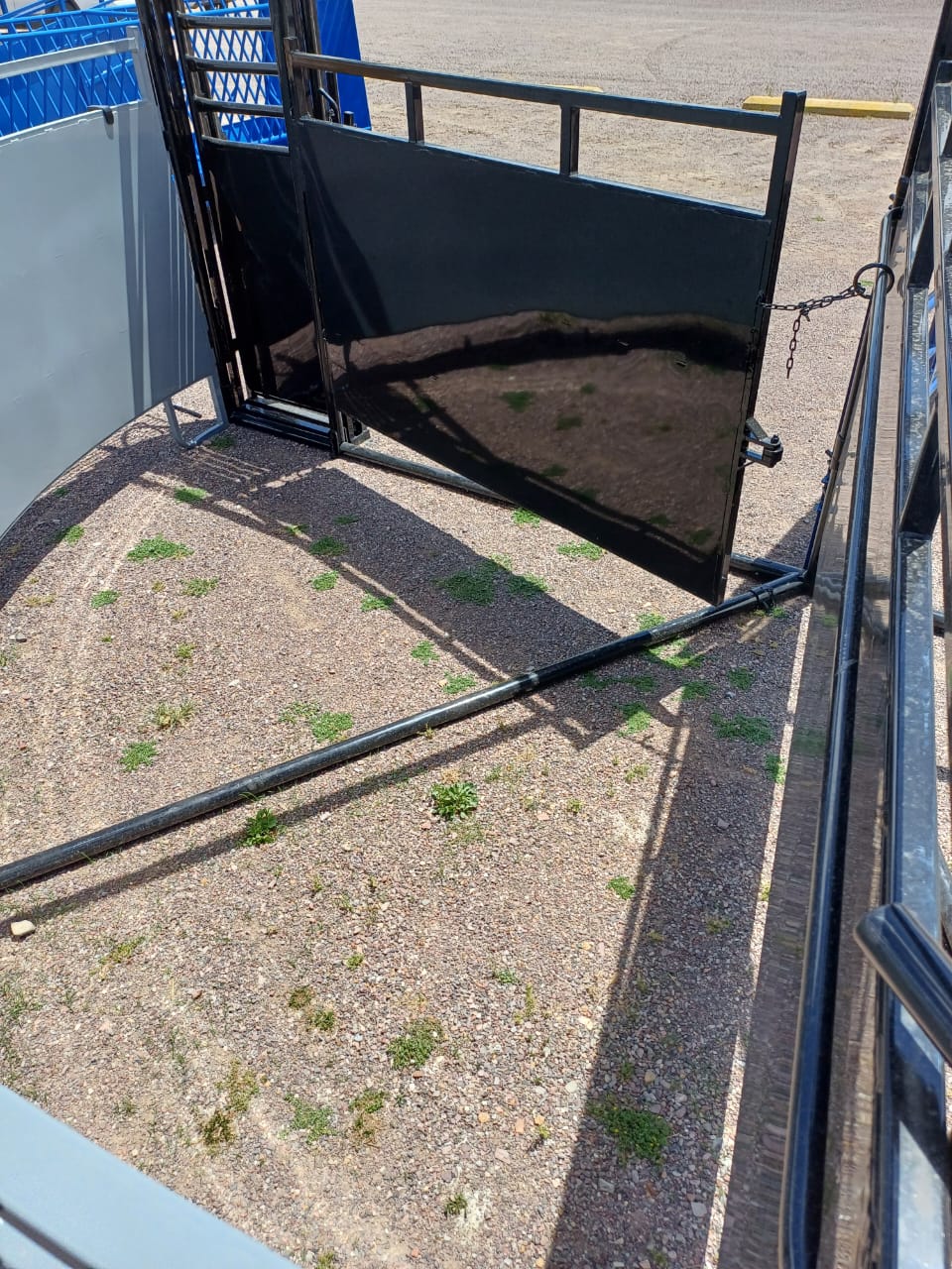 Cattle Sweep Tub thumbnail 6