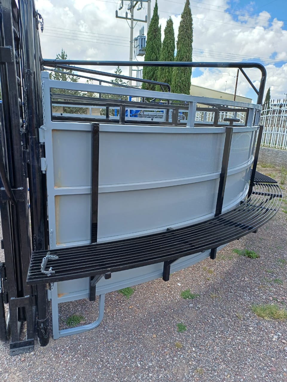 Cattle Sweep Tub thumbnail 7