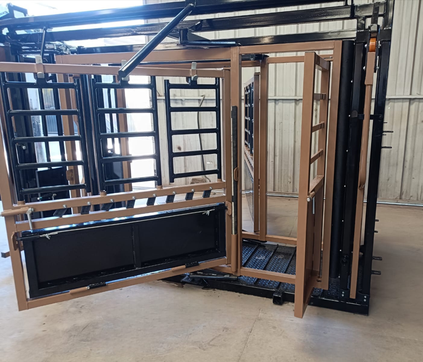 Manual Chute thumbnail 4